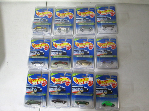 1000 piece hot wheels collection with 1995 treasure hunt set image 1