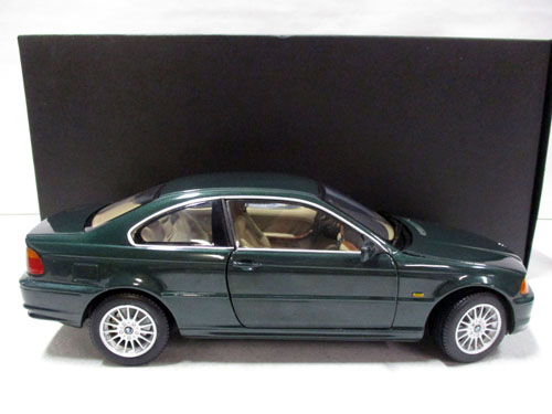 500 piece 1/18 scale diecast collection image 8
