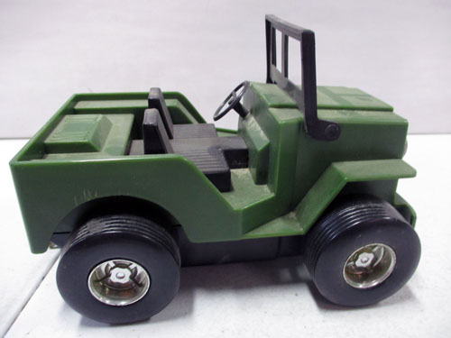 500 piece model Jeep collection image 16