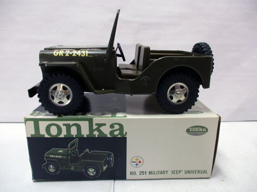 500 piece model Jeep collection image 8