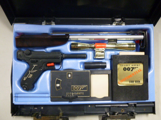 James-Bond-Briefcase