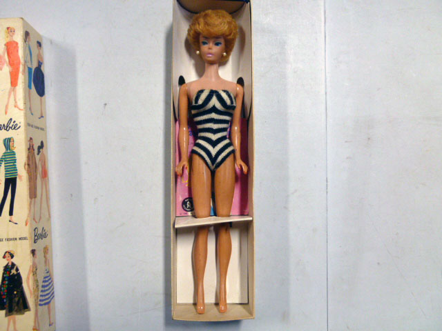 Vintage-Barbie-Collection-(4)