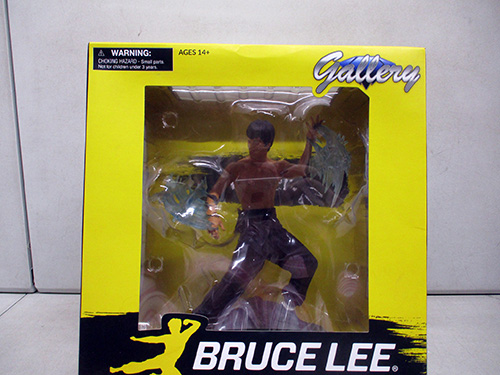 image of Bruce Lee Gallery Action Figure