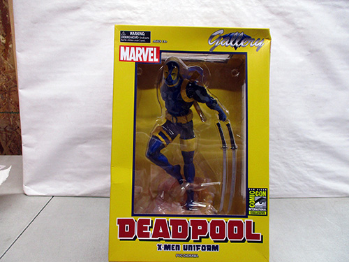 image of Marvel Deadpool X-Men Uniform Gallery Figure