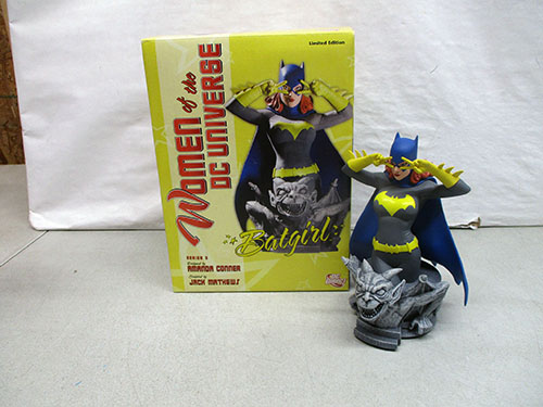 image of Women of the DC Universe Batgirl Mini-Bust Figure