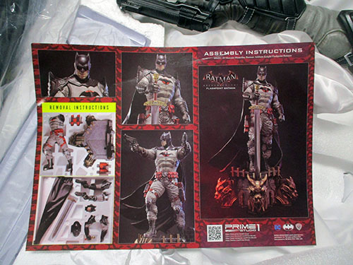 image of Prime 1 Studio Batman Flashpoint Statue Instructions
