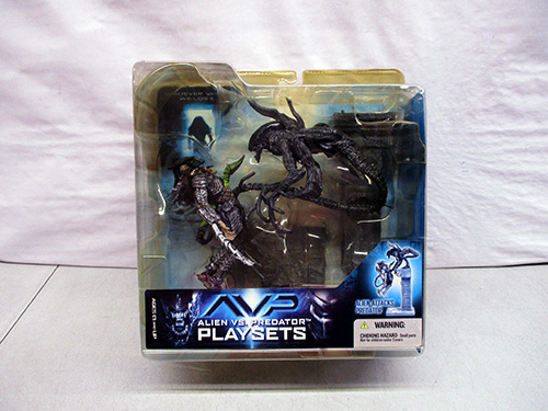 image of AVP Alien vs Predator Playsets Action Figure Set