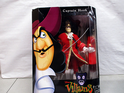 image of Disney Villains Captain Hook Collectible Figure