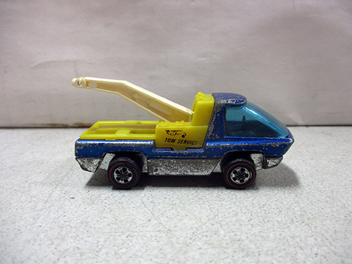 image of Hot Wheels Redline Tow Truck