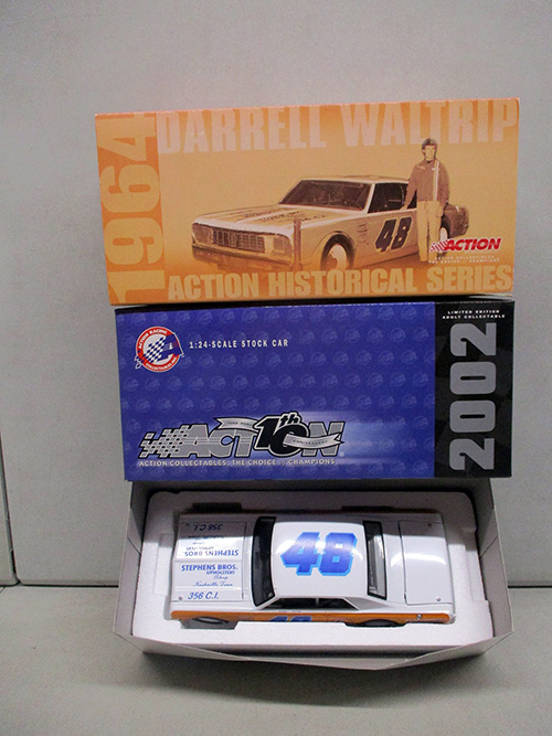 image of Darrell Waltrip 1:24 Scale Stock Car Model