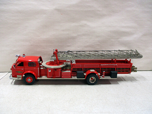 image of Franklin Mint Fire Truck Model