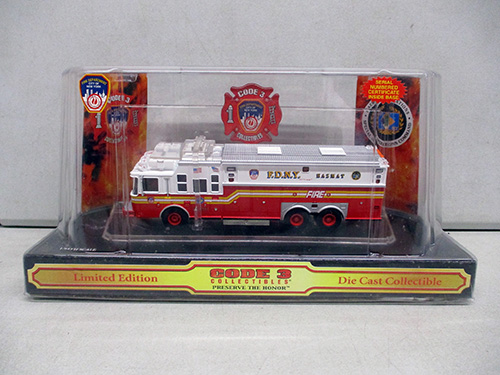 image of Code 3 FDNY Battalion 1 Die Cast Model