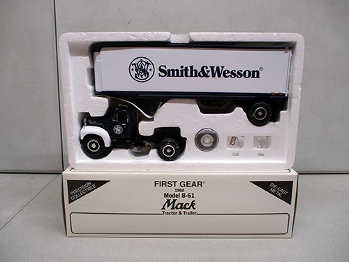 image of First Gear 1960 Mack Model B-61 Tractor & Trailer Smith & Wesson