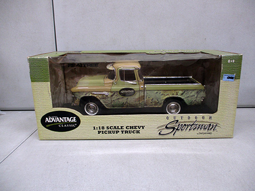 image of 1:18 Scale Chevy Pickup Truck Diecast Model