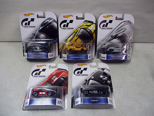 image of Hot Wheels Gran Turismo Set