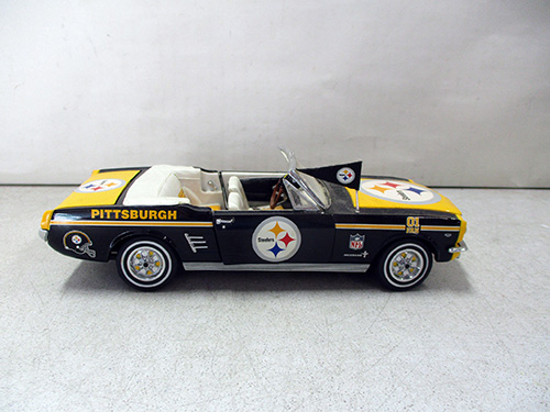 image of Danbury Mint Pittsburgh Steelers Themed Die-Cast Model Car