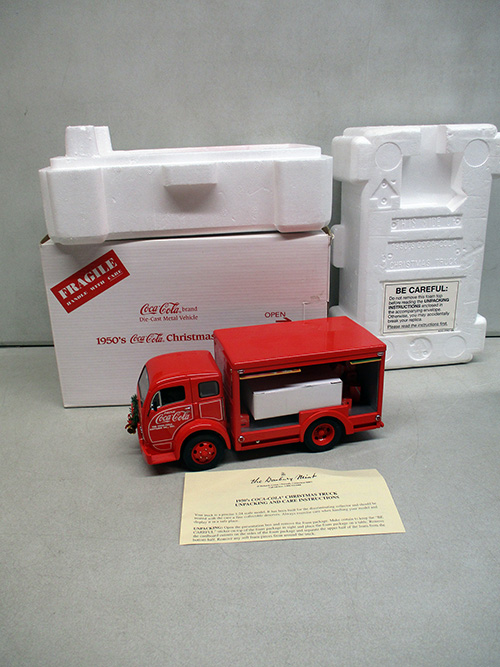 image of Danbury Mint 1950s Coca-Cola Christmas Delivery Truck Model