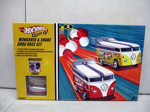 image of Hot Wheels Mongoose & Snake Drag Race Set