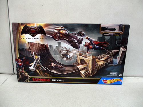 image of Hot Wheels Batmobile City Chase