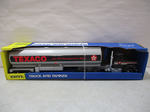 image of ERTL Texaco Truck and Tanker Model