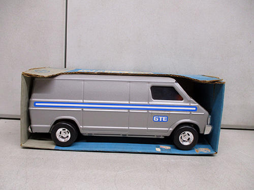 image of GTE Die-Cast Van Toy in Original Box