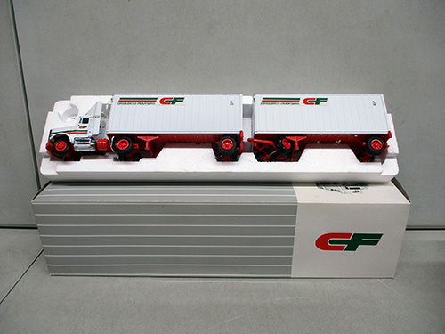 image of Consolidated Freightways Die-Cast Truck Model with Box