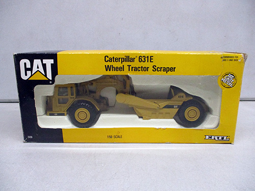 image of ERTL Caterpillar 631E Wheel Tractor Scraper Model