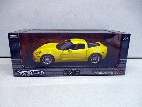 image of Hot Wheels 1:18 Scale Corvette Z06 Die-Cast Model