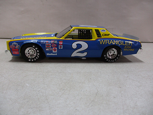 image of 1980s Dale Earnhardt Chevrolet Monte Carlo NASCAR Diecast Model