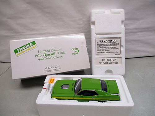 image of Danbury Mint Limited Edition 1970 Plymouth 'Cuda Collectible Model