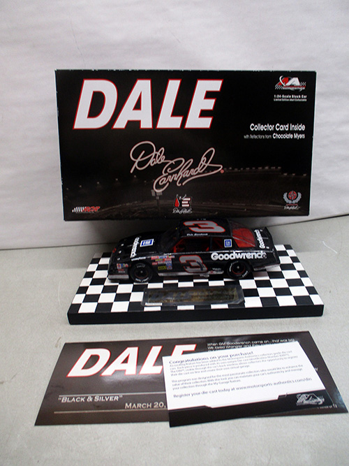 image of Dale Earnhardt Goodwrench Die-Cast Collectible