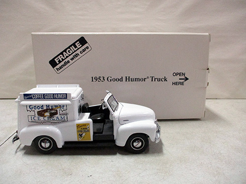 image of Danbury Mint 1953 Good Humor Ice Cream Truck Die-Cast Model