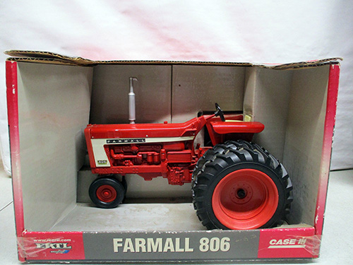 image of Farmall 806 Die-Cast Tractor by Case IH in Original Box