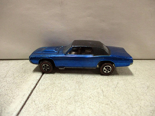 image of Hot Wheels Redline Custom Thunderbird