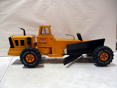 image of Tonka Mighty Scraper Metal Toy
