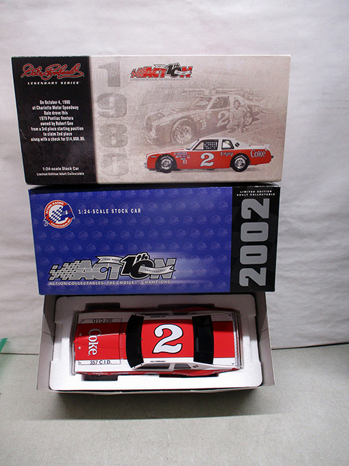 image of 2002 Dale Earnhardt Sr. Coke 1:24 Scale Stock Car