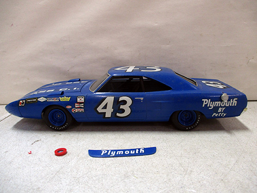 image of Richard Petty Ford Torino #43 Racing Model