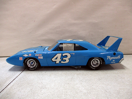 image of Franklin Mint Richard Petty 1970 Plymouth Superbird