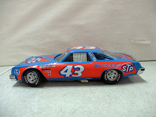 image of Franklin Mint Buick Regal STP #43 Richard Petty Diecast Car