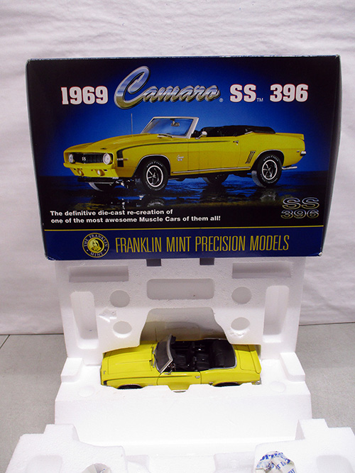 image of Franklin Mint 1969 Chevrolet Camaro SS 396 Die-Cast Model