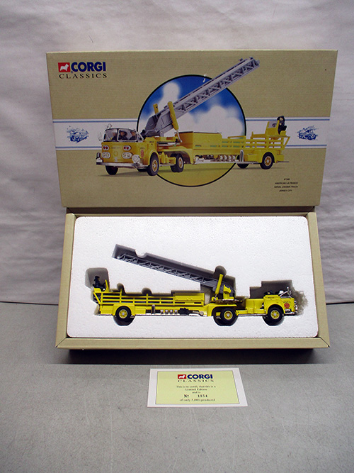image of Corgi Classics Fire Engine Diecast Model