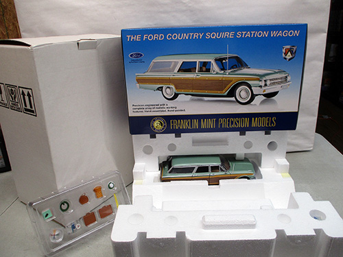 image of Franklin Mint Ford Country Squire Station Wagon Model