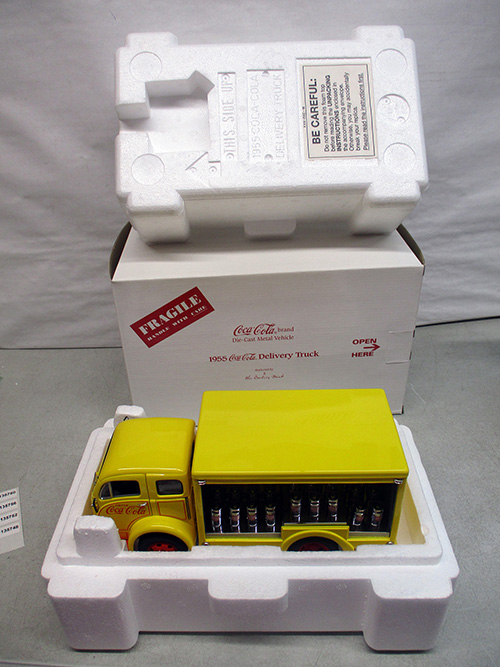 image of Danbury Mint 1953 Coca-Cola Delivery Truck in Box