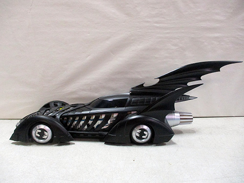 image of Hot Wheels Batman Forever Batmobile 1/18