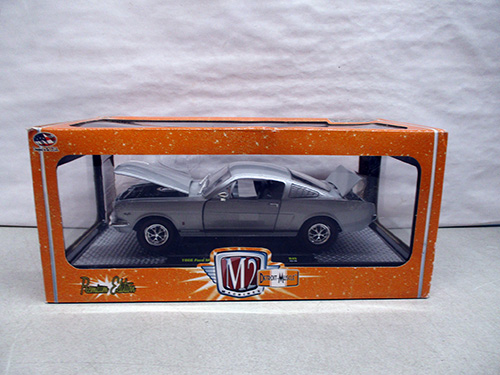 image of M2 Machines Detroit-Muscle Ford Mustang Die-Cast Model Car