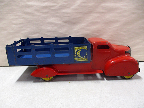 image of Wyandotte Metal Toy Truck with Blue Bed