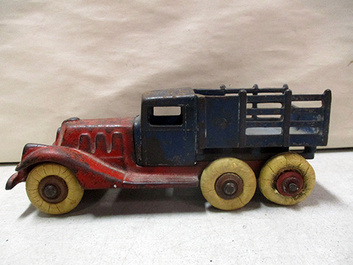 image of Hubley Metal Toy Truck With Yellow Wheels