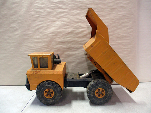 image of 1970's Tonka Toy Metal Dump Truck