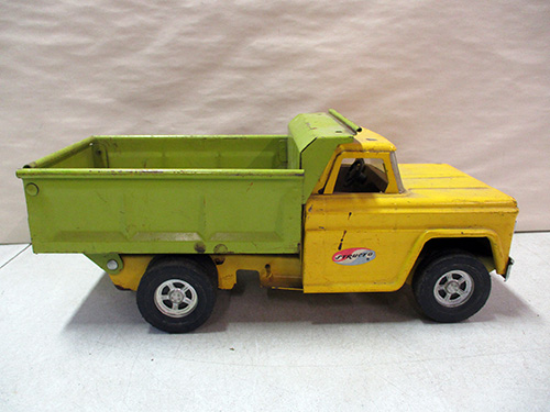 image of Structo Toy Dump Truck with Yellow and Green Paint