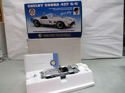 image of Franklin Mint Shelby Cobra 427 S/C Model with Box